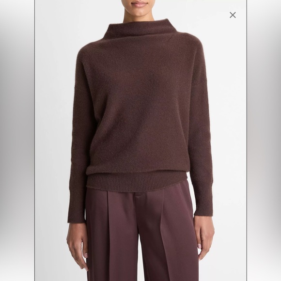 Vince Plush Cashmere Funnel-Neck Burgundy Sweater - Picture 2 of 4